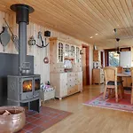 Feriehus 2 Bedroom Gorgeous In