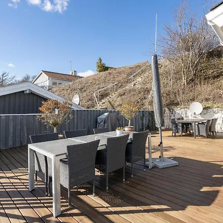 Holiday home 2 Bedroom Gorgeous In