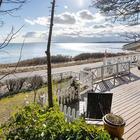2 Bedroom Gorgeous In Feriehus Ebeltoft