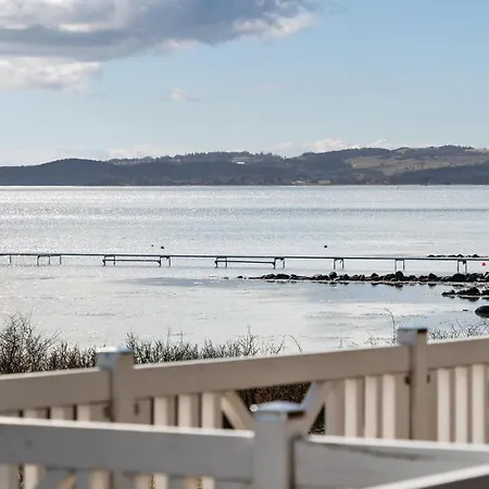 2 Bedroom Gorgeous In Ebeltoft